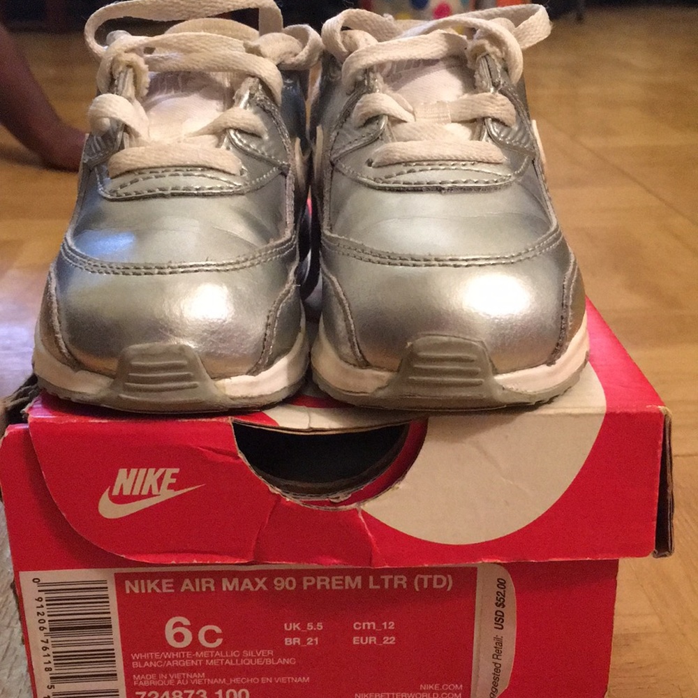 Children sneakers